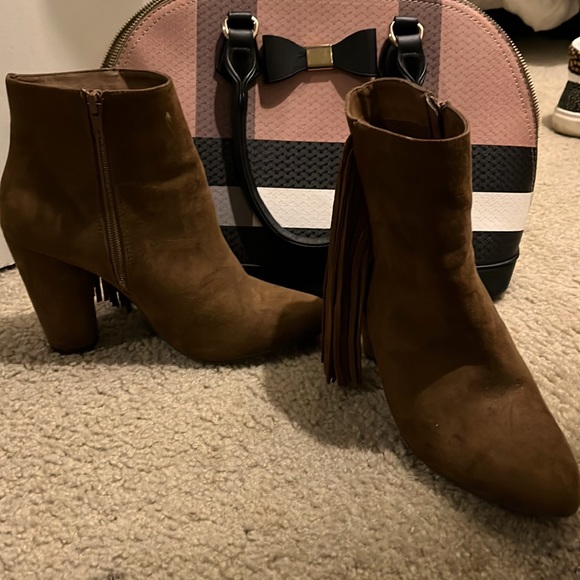 Fun Brown Fringe Booties - Picture 2 of 4